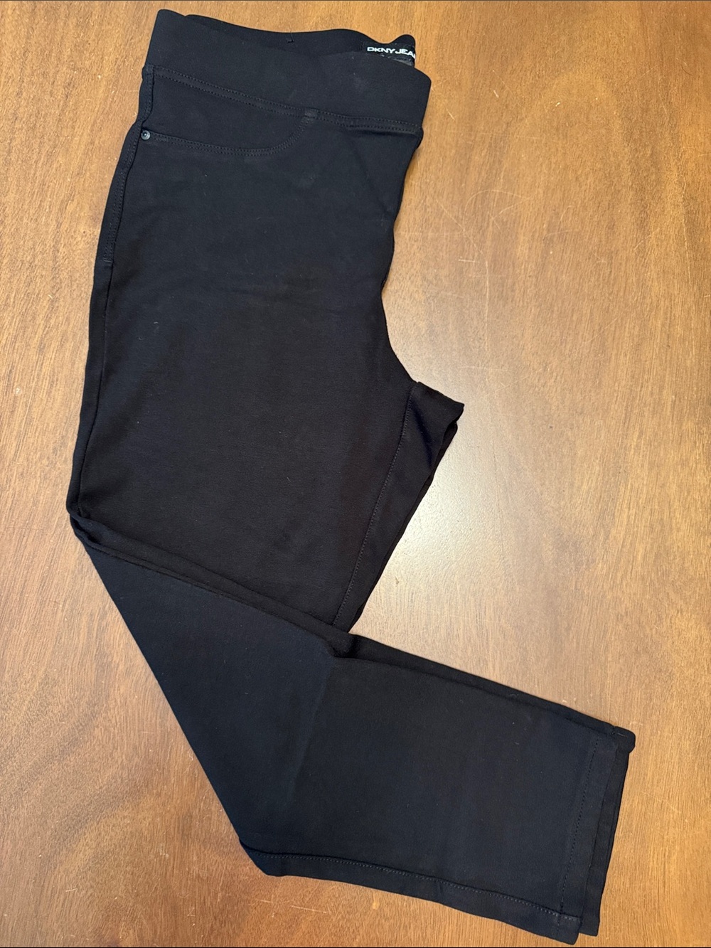 DKNY Black Women's Ponte Ankle Pants